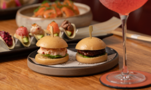 Dinings SW3 Chelsea Japanese cuisine Classic burger sliders